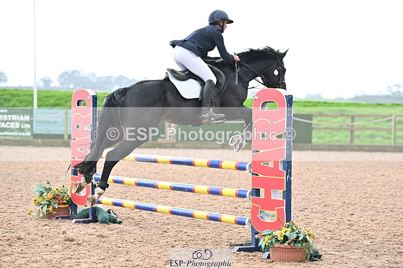 231013A-104440-01290 - Cls 7 Discovery & 1m Open