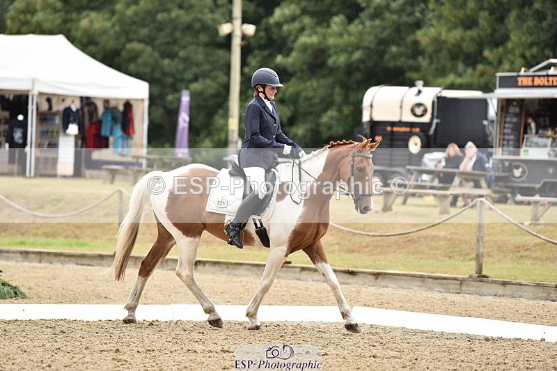 140109A-232718-08474 - 025-Lis.Gillingham-Comyn.Martin