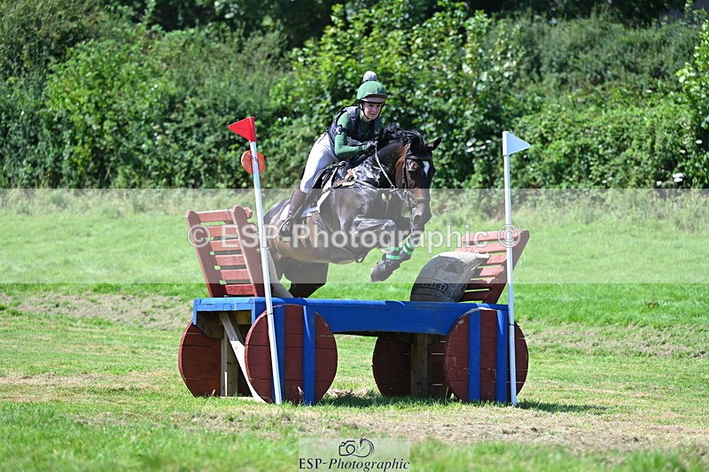 240811A-140432-04747 - 251