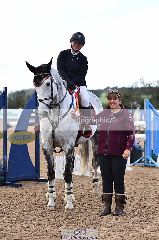 231014A-145314-05366 - Cls 15 1.05m Amateur Q 2nd R