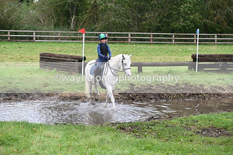 WJ6_6966 - Time at Photographer 13:06 to 13:23