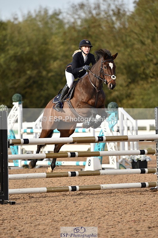 231015A-162438-09325 - Cls 27 1.10m Amateur Q 2nd R