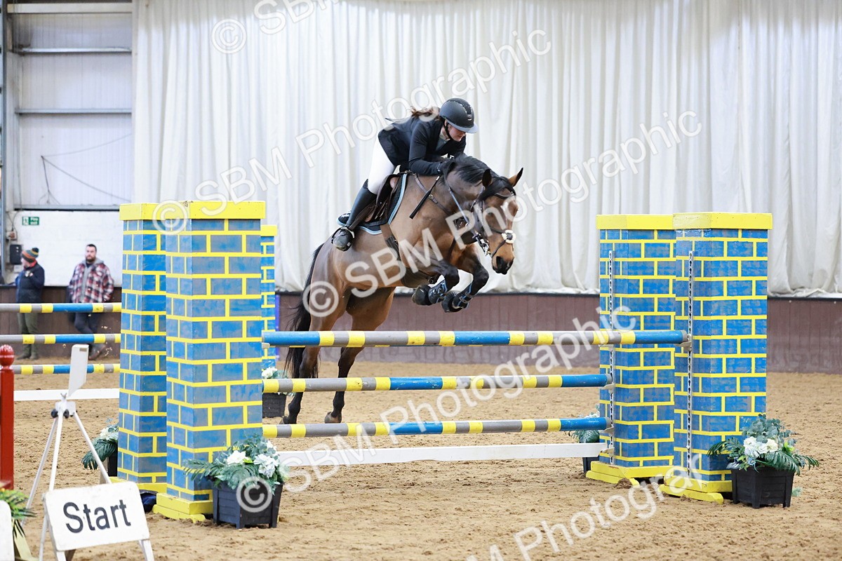 SBM_003658 - Class 11 - Senior Newcomers/ 1.10m Open