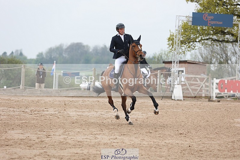 250424-120530-05212 - Cls 1 - 2 Star Small Tour