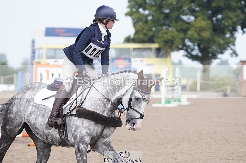 240831A-100914-00179 - 083-Isla.Willmington-HSH.CROWN.CRUISE