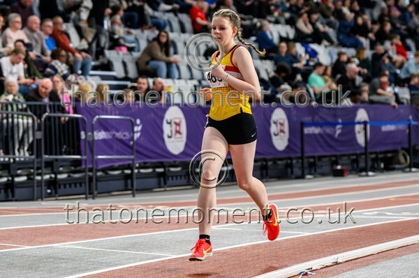 SeniorInd25-917980 - Track Female Set One