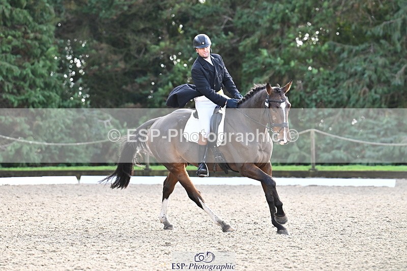251023A-142042-05215 - C-246-Simon.Vatcher