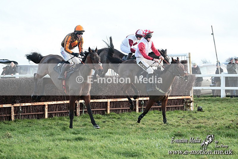 PtP 141225  1856 - New Forest Hounds PtP Larkhill 14/12/25