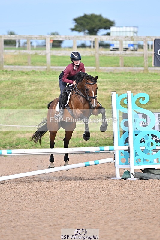 240827A-163122-00463 - Cls 3a 3b & 4 70cm