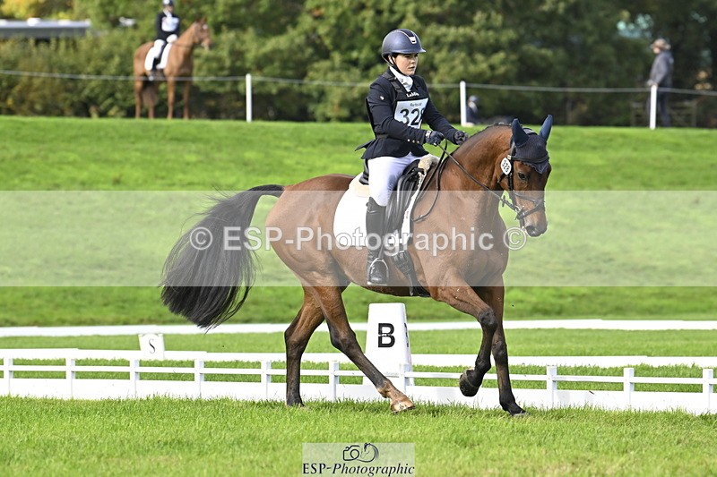251023A-140923-04267 - D-328-Julia.Knight-Jones
