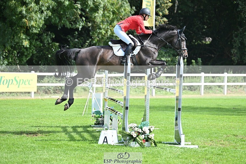 230909-123105-05489 - Cls 11 Snr Foxhunter & 1.20m Open