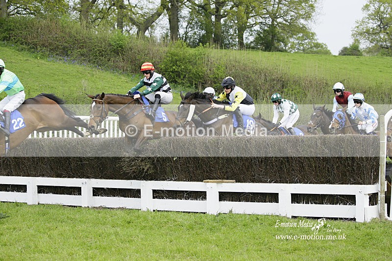 PtP 230422 547 - Berkeley Races - Woodford Glos 23/04/22