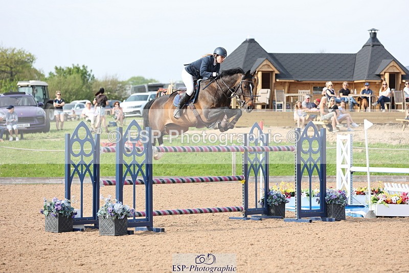 240511A-170727-15198 - Cls 38 National 1.40m Open