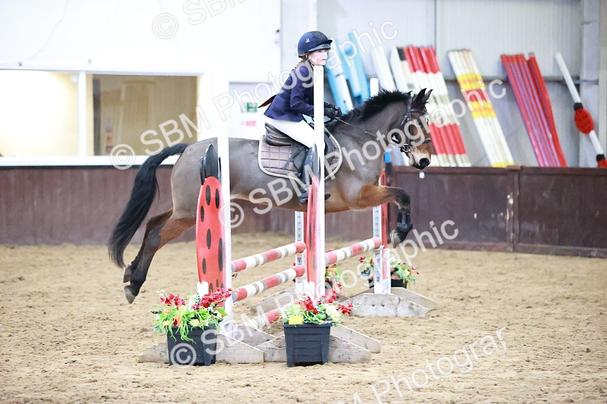 SBM_000135 - Class 1 - Pony Intro 70cm