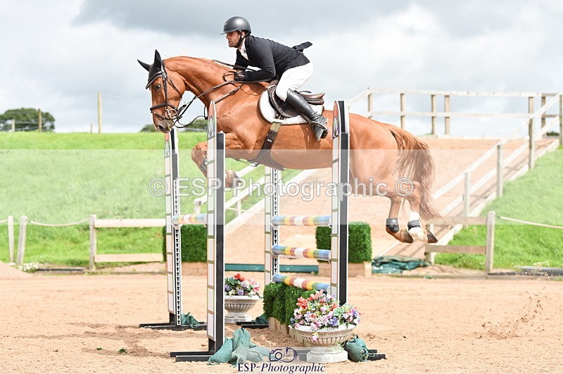 230813A-135646-13313 - Cls 49 Chard Eq 5yr Old Championship