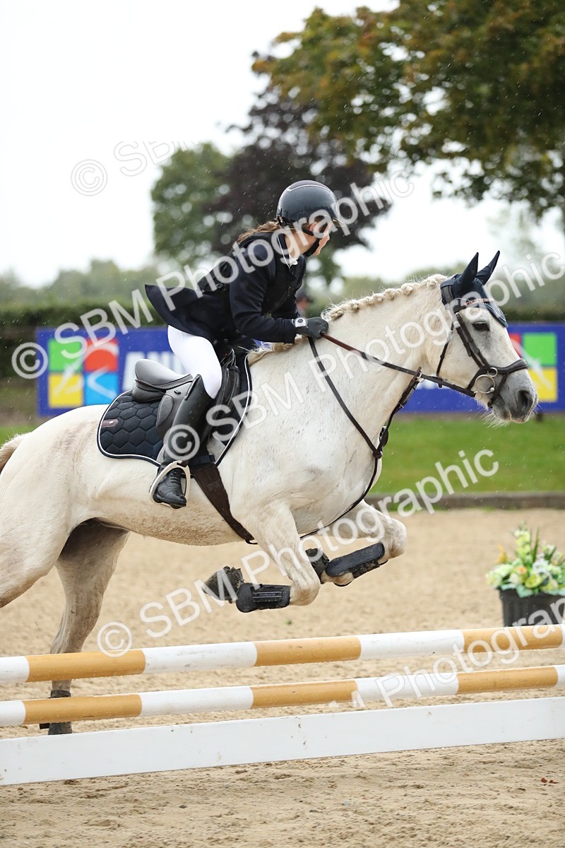 SBM_34481 - J60 Clear Round 50cm