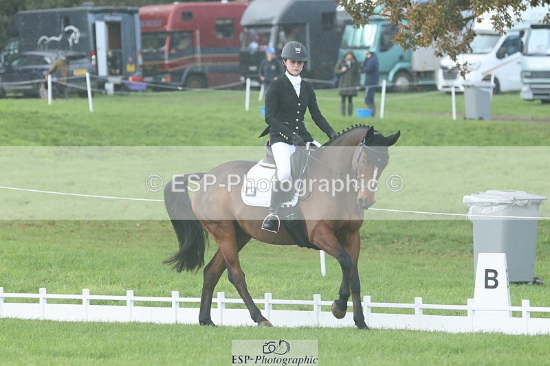 251023A-145753-05064 - G-525-Henrietta.Hack