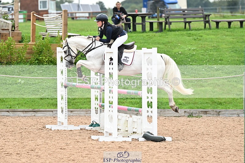 240907A-143617-02399 - Cls 4 Pony Big Team 95cm & 1.05m