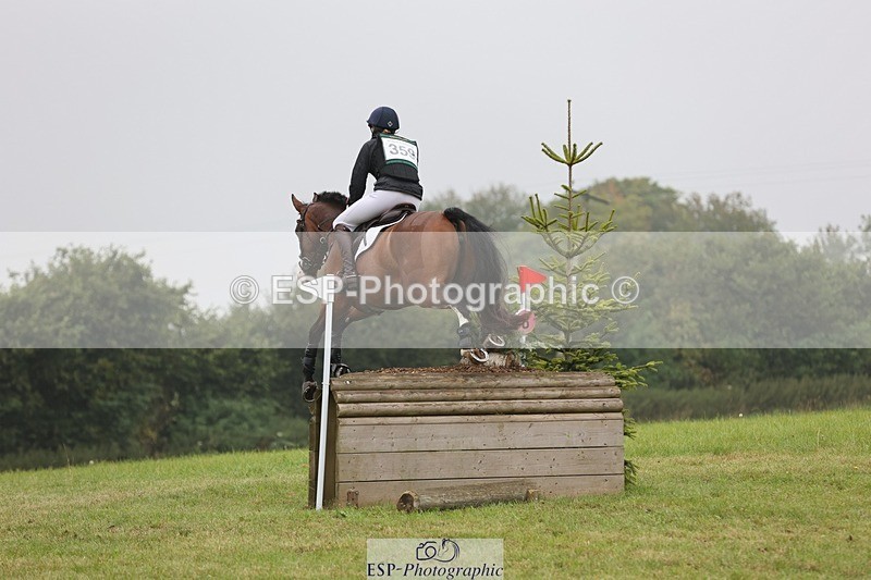 240901A-110229-06162 - 359-Tilly.Conder-KINSALE.QUILANA.S