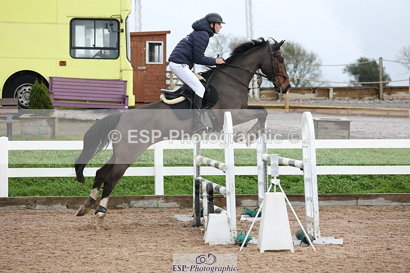 231112A-120209-03920 - Cls 18 Discovery & 1m Open