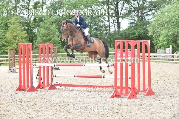 JAC_4136 - CLASS 4 - SAT -Senior Newcomers/ 1.10m Open