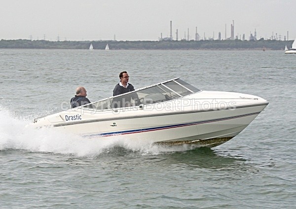 090510 DRASTIC IMG_1109 - Motorboats - Open