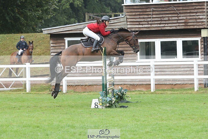 250830A-142911-07005 - Cls 16 Snr Newcomers and 1.10m Open