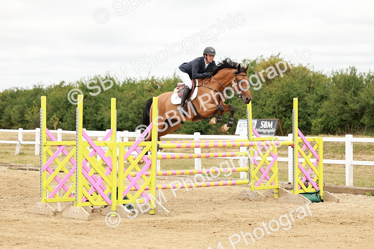 SBM_017658 - Class 21 - Senior Newcomers Championship 2d Rd