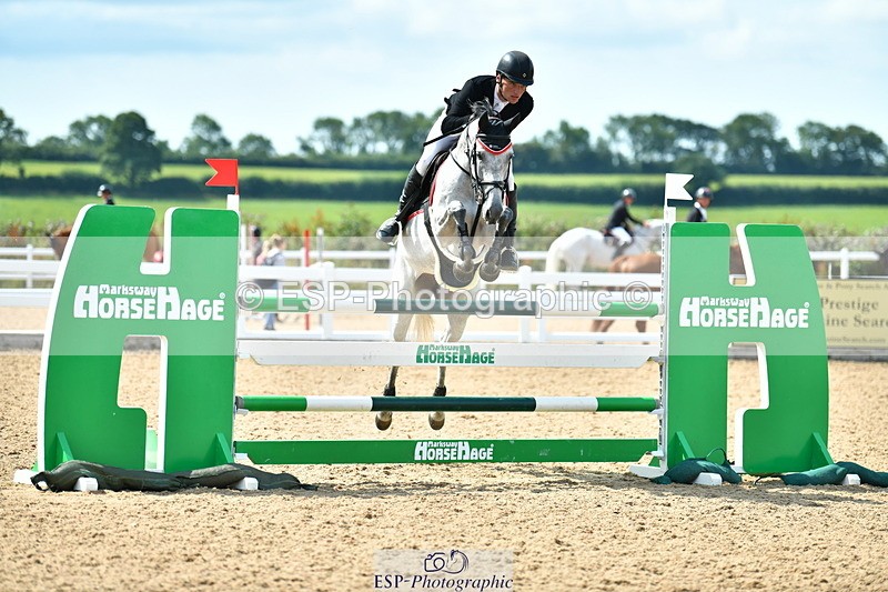 230721A-104611-05280 - Cls 30, 6 Yr Olds 1.20m