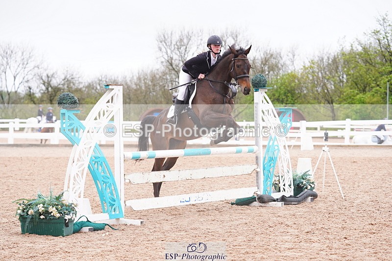 240505A-134716-06147 - Cls 18 & 19 Club & Schools 90cm