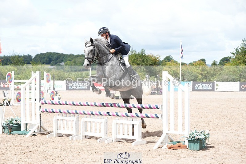 250731-120251-01585 - Cls 09  95cm Nat Am Qual