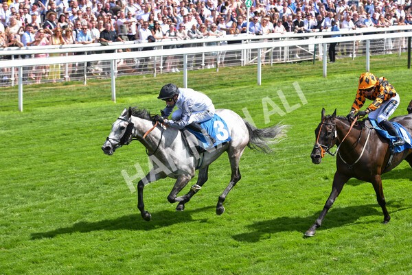 yr09072022r3-31 - Race 3 2.55pm John Smith's Stayers Stakes