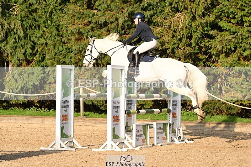 250322A-165508-03654 - Cls 14 Snr Fox & 1.20m Open