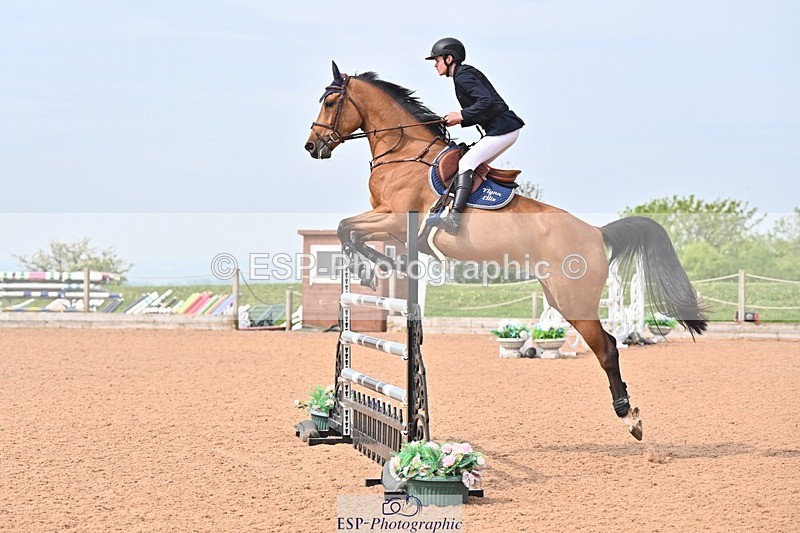 260509-105651-01753 - Cls 26a Snr Foxhunter