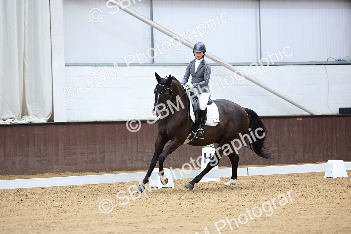 SBM_016976 - Class 16 - Novice FSM - 13.02-13.58