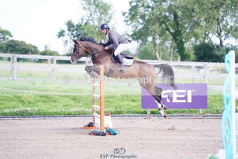 240803A-152826-08918 - Cls 32 National 1.30m Open