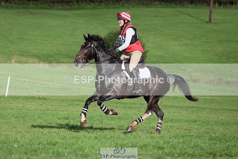 231021-144851-20009 - 475-ANDY.MAC-Hannah.COLMER-SC+XC