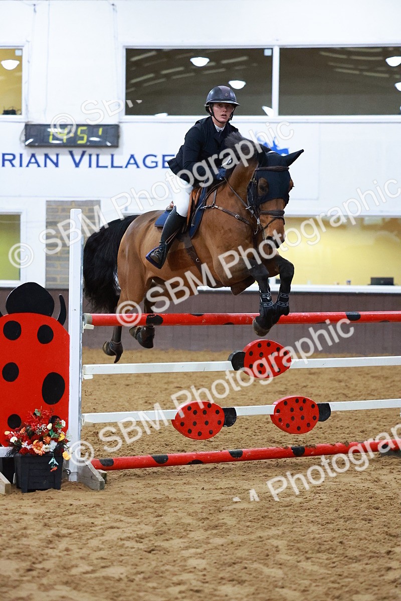 SBM_001913 - Class 5 - Senior Foxhunter - 1.20m