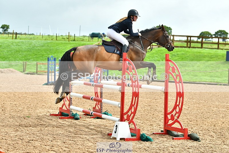 230805A-110603-00267 - Cls 2 Snr Newcomers & 1.10m Open