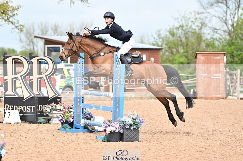 240506A-114249-08576 - Cls 4 Blue Chip Pony Newcomers & 1m Open