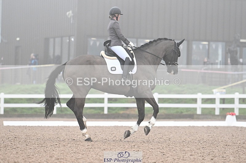 240217A-094459-00604 - 243-Lucy.Baker-Last.Dancer