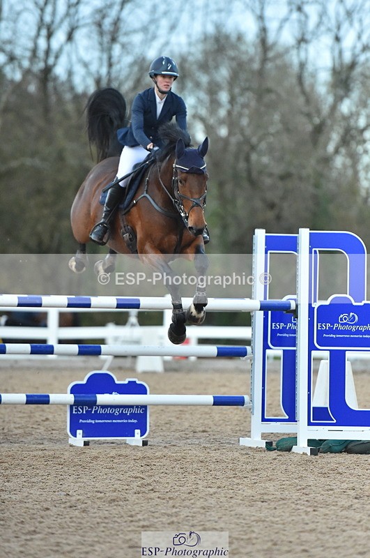 231111A-151016-02418 - Cls 14 Blue Chip 1.25m Winter Qualifier