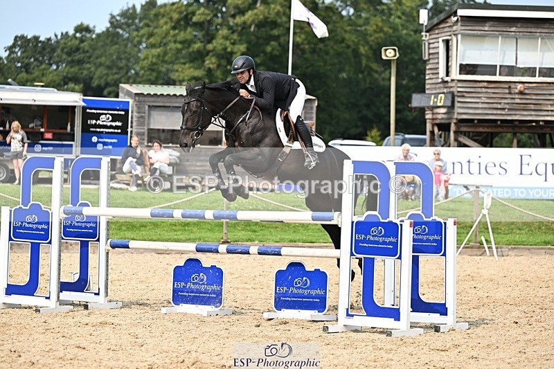 240818-151439-05134 - Cls 12A Snr Foxhunter & 1.20m Open