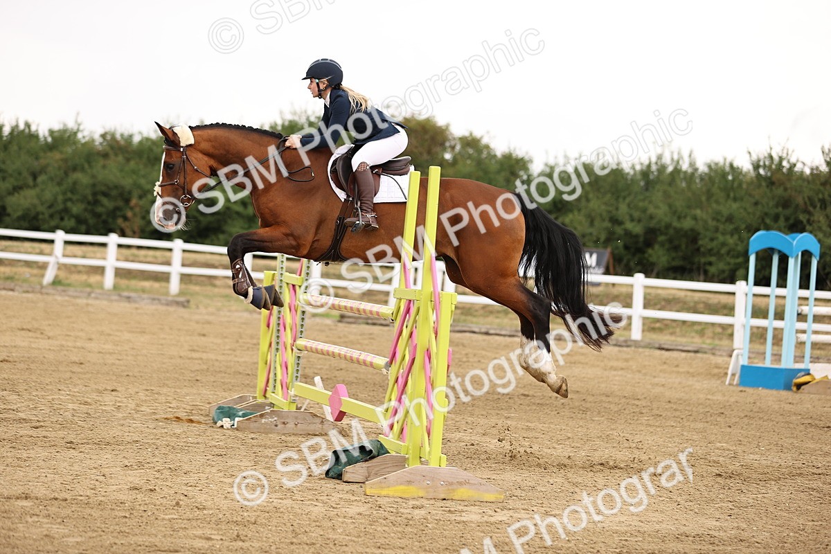 SBM_026417 - Class 12 - Amateur Championship Qualifier 1.05m