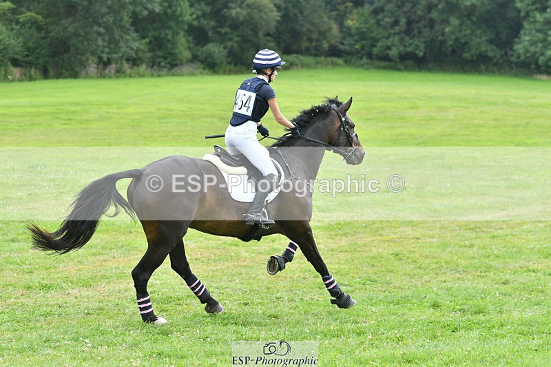 240804-124801-13571 - 454-Bella_Stevens-TOTALLY_WORTH_IT