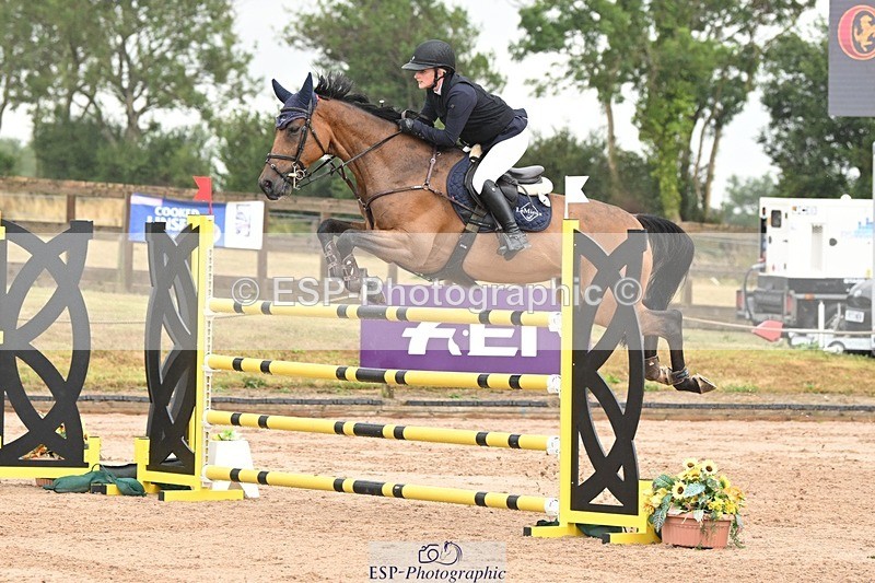 250717-130004-05150 - Cls 17, 1 Star Gold Tour