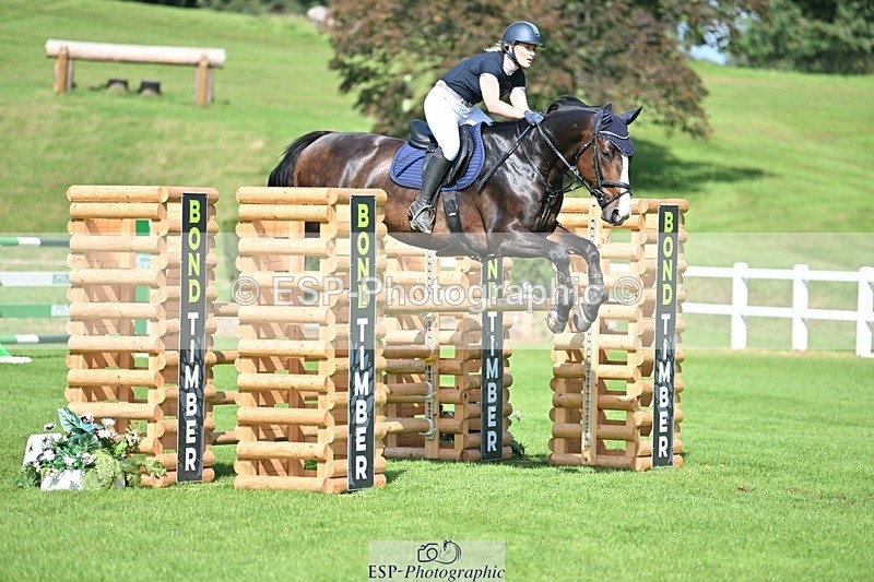 230909-114532-05280 - Cls 11 Snr Foxhunter & 1.20m Open
