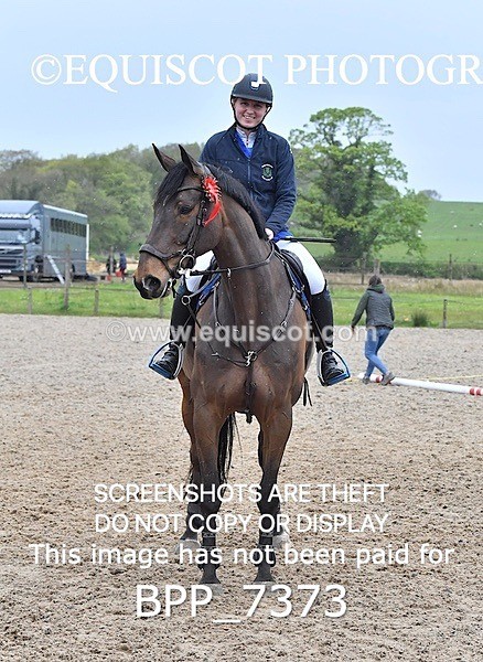 BPP_7373 - CLASS 9 FRI  Senior Newcomers/ 1.10m Open