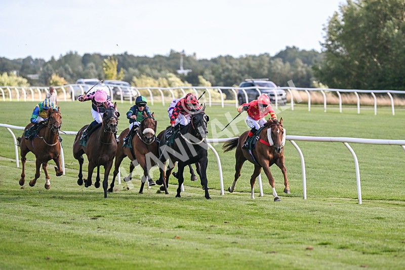 050825-Race 5-Inspiring Speeches-6088 - Race 5