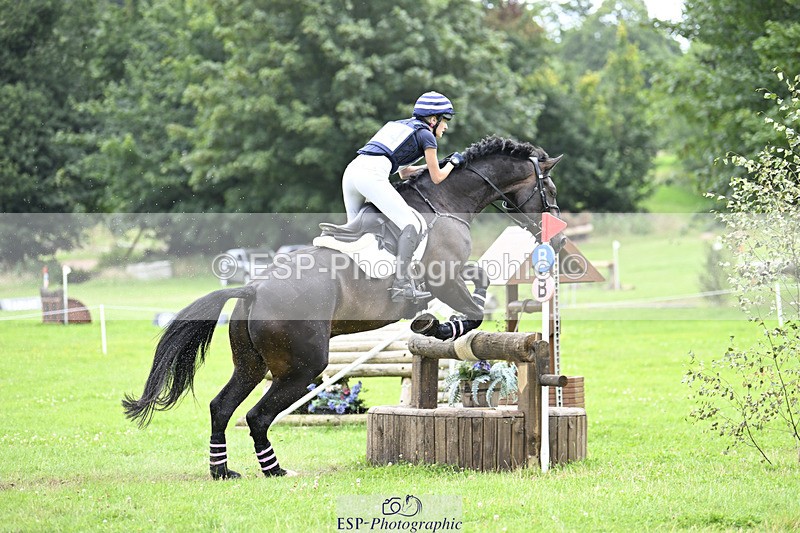 240804-124835-13832 - 454-Bella_Stevens-TOTALLY_WORTH_IT